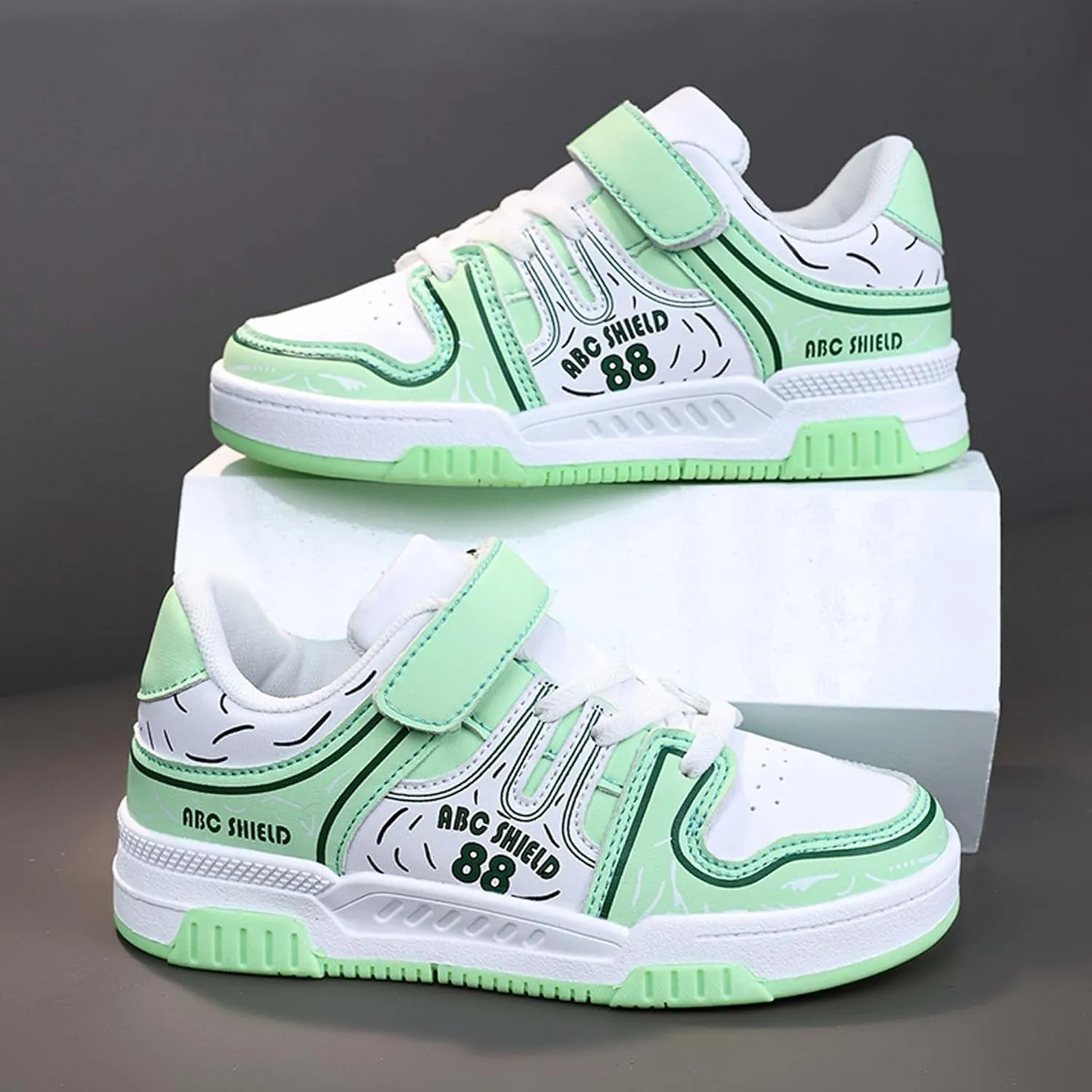 Children's Skateboarding Sneakers Boys Girls Fashion Sneakers Children's Casual Skateboarding Walking Shoes Street Personalized Skateboarding Shoes