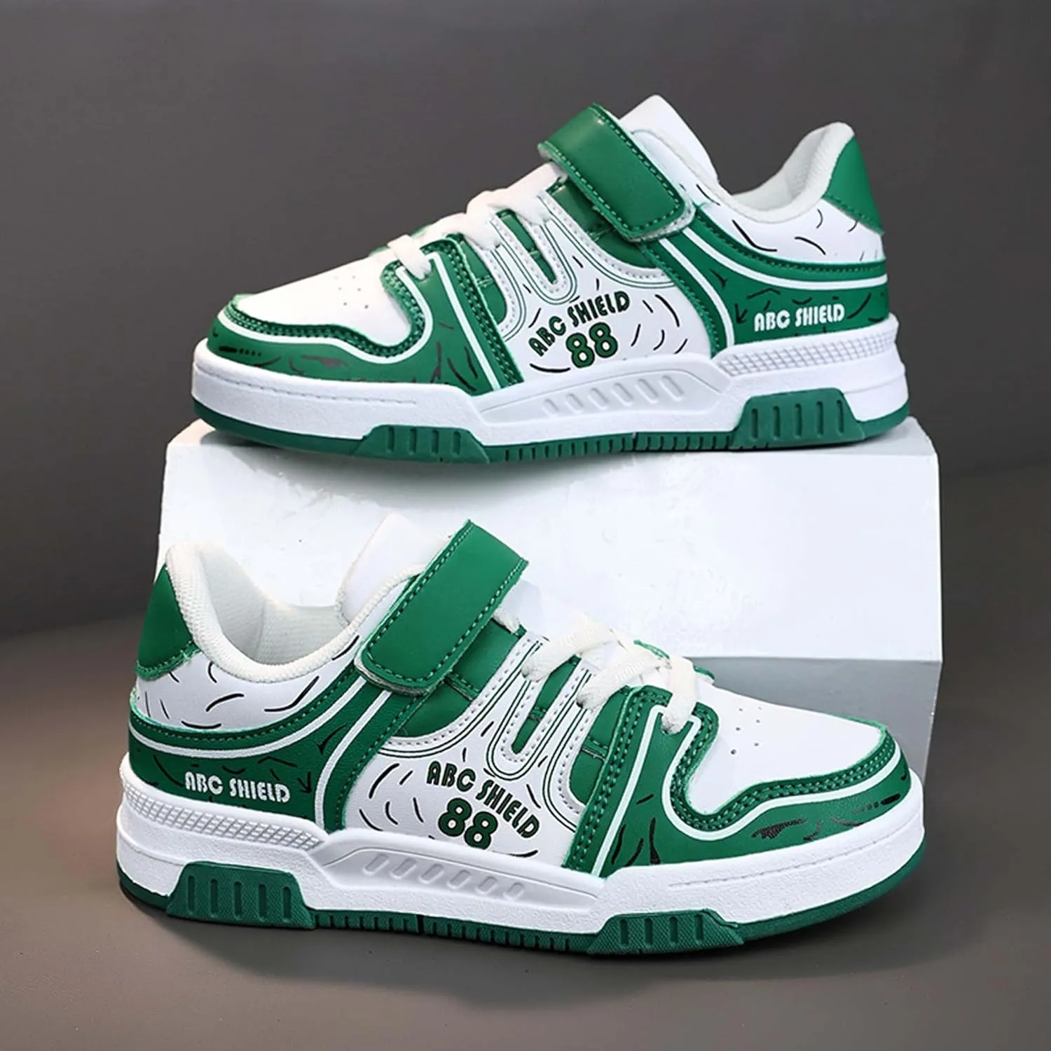 Children's Skateboarding Sneakers Boys Girls Fashion Sneakers Children's Casual Skateboarding Walking Shoes Street Personalized Skateboarding Shoes