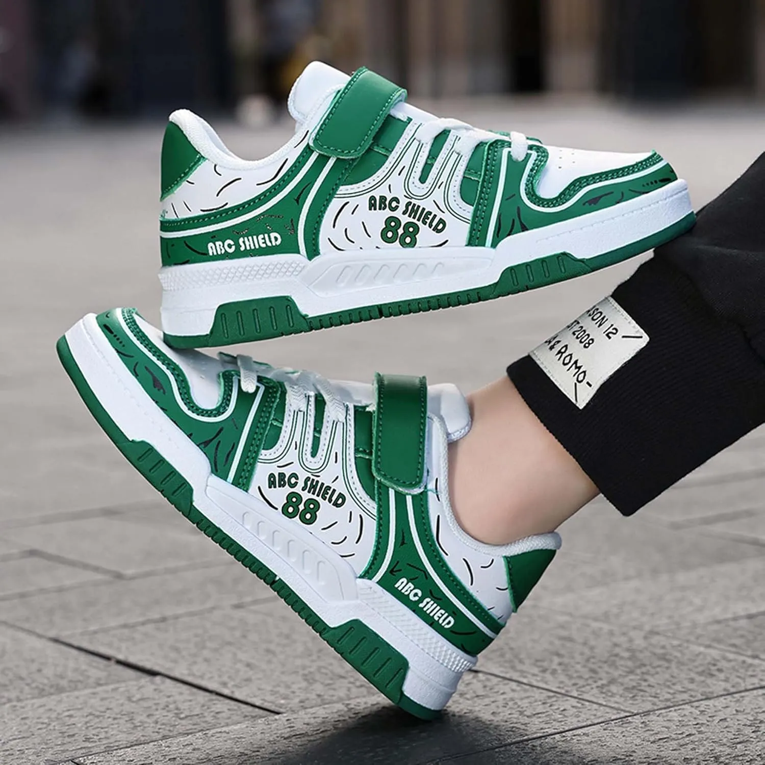 Children's Skateboarding Sneakers Boys Girls Fashion Sneakers Children's Casual Skateboarding Walking Shoes Street Personalized Skateboarding Shoes