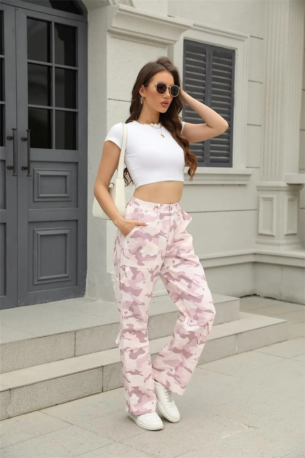 Kedera Women Camo Print Flap Pocket Wide Leg Pants Mid Waist Trousers Casual Boyfriend Cargo Parachute Baggy Pants