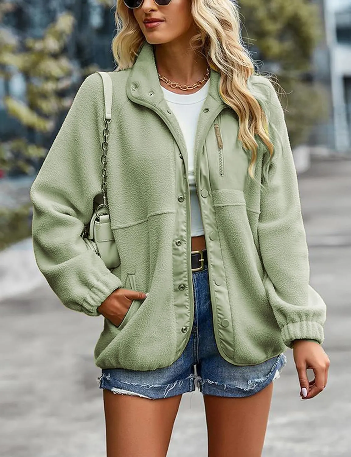 Lightweight Cropped Fuzzy Fleece Jacket for Women Winter Warm Sherpa Jackets Coat Outerwear with Pockets