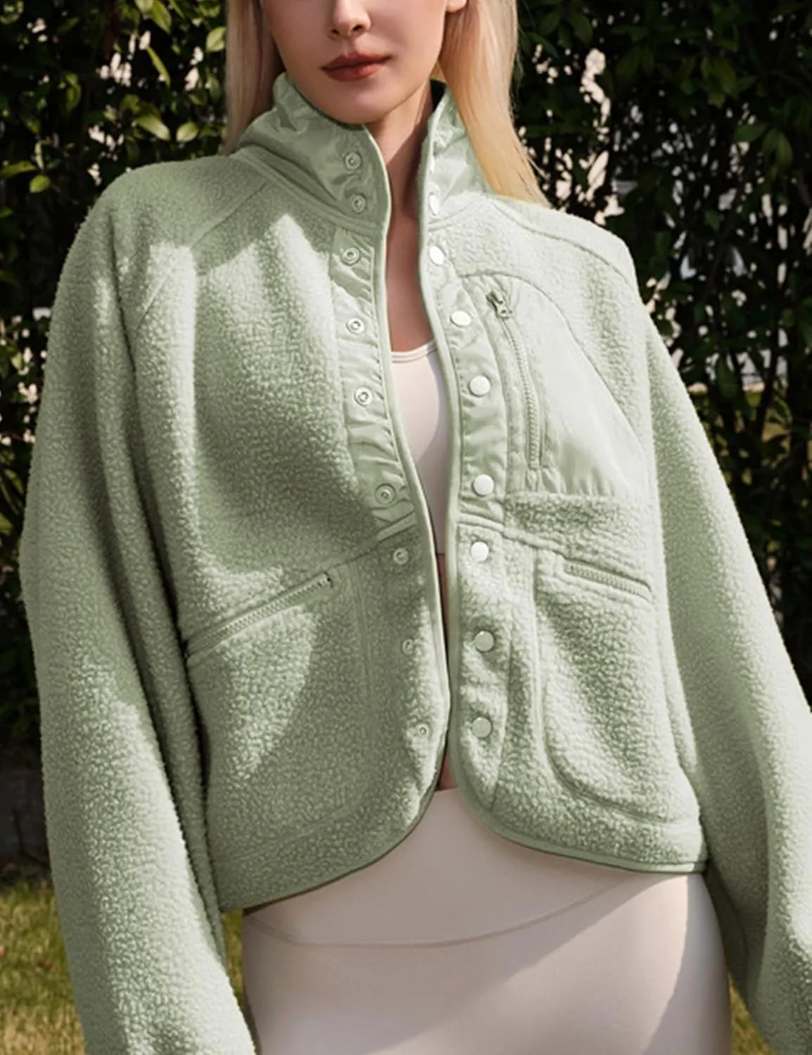Lightweight Cropped Fuzzy Fleece Jacket for Women Winter Warm Sherpa Jackets Coat Outerwear with Pockets