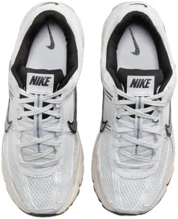 Nike Women's Air Zoom Vomero 5