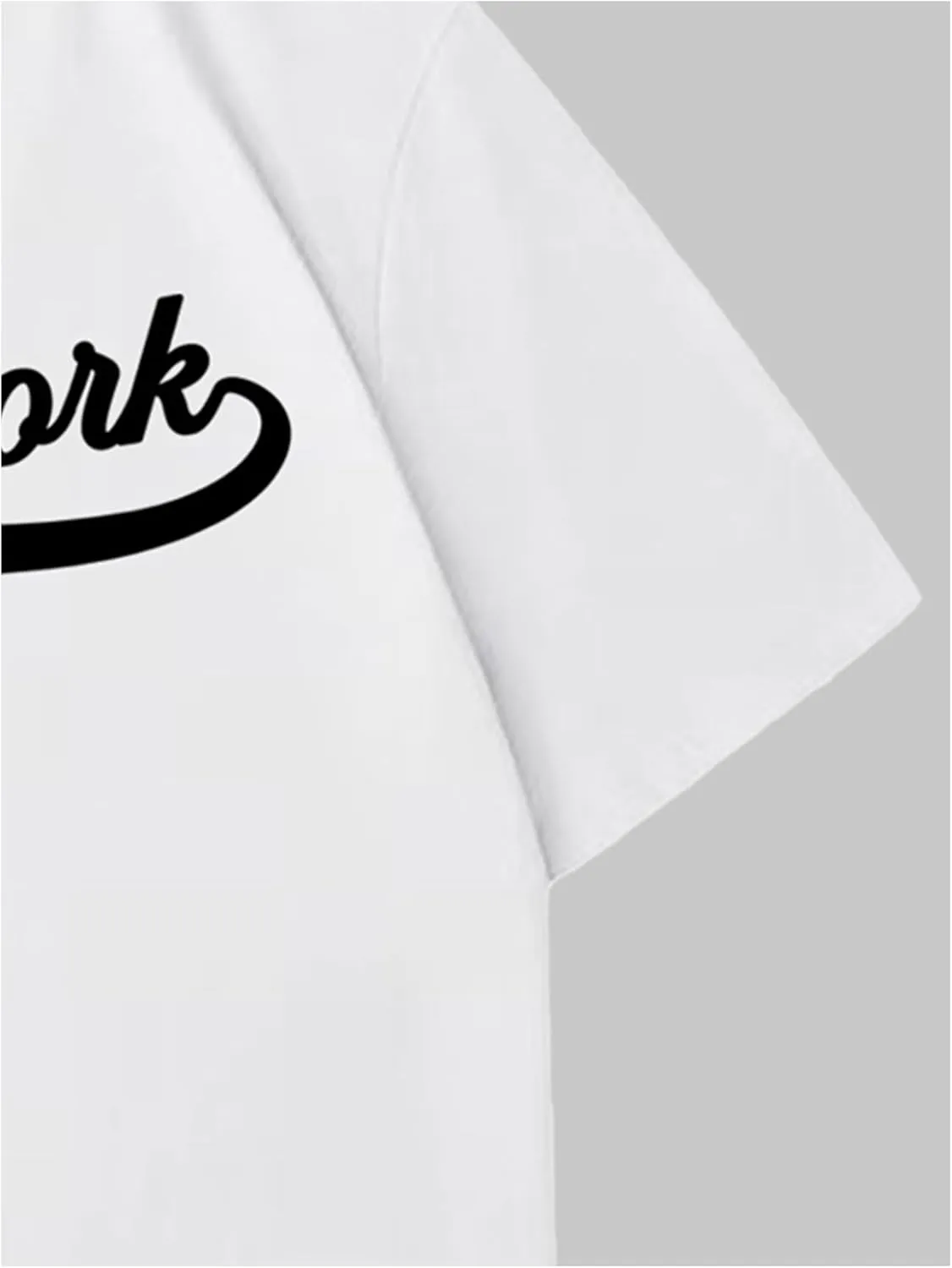 Verdusa Men's Casual Oversized T Shirts Summer Round Neck Short Sleeve Basic Tee Tops